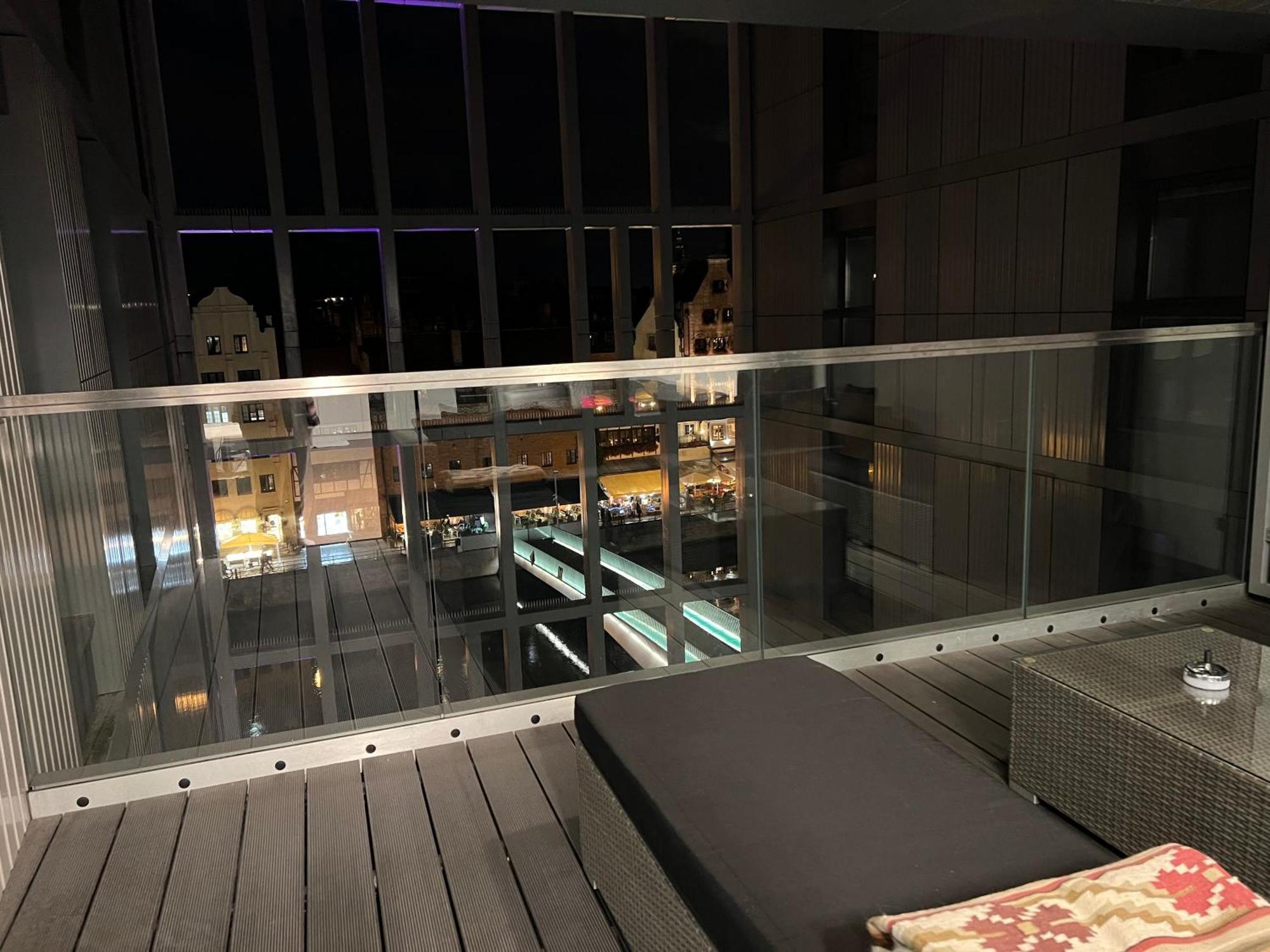 Baltic Riviera Apartments - Luxurious Apartment With Patio And River View Danzig Exterior foto